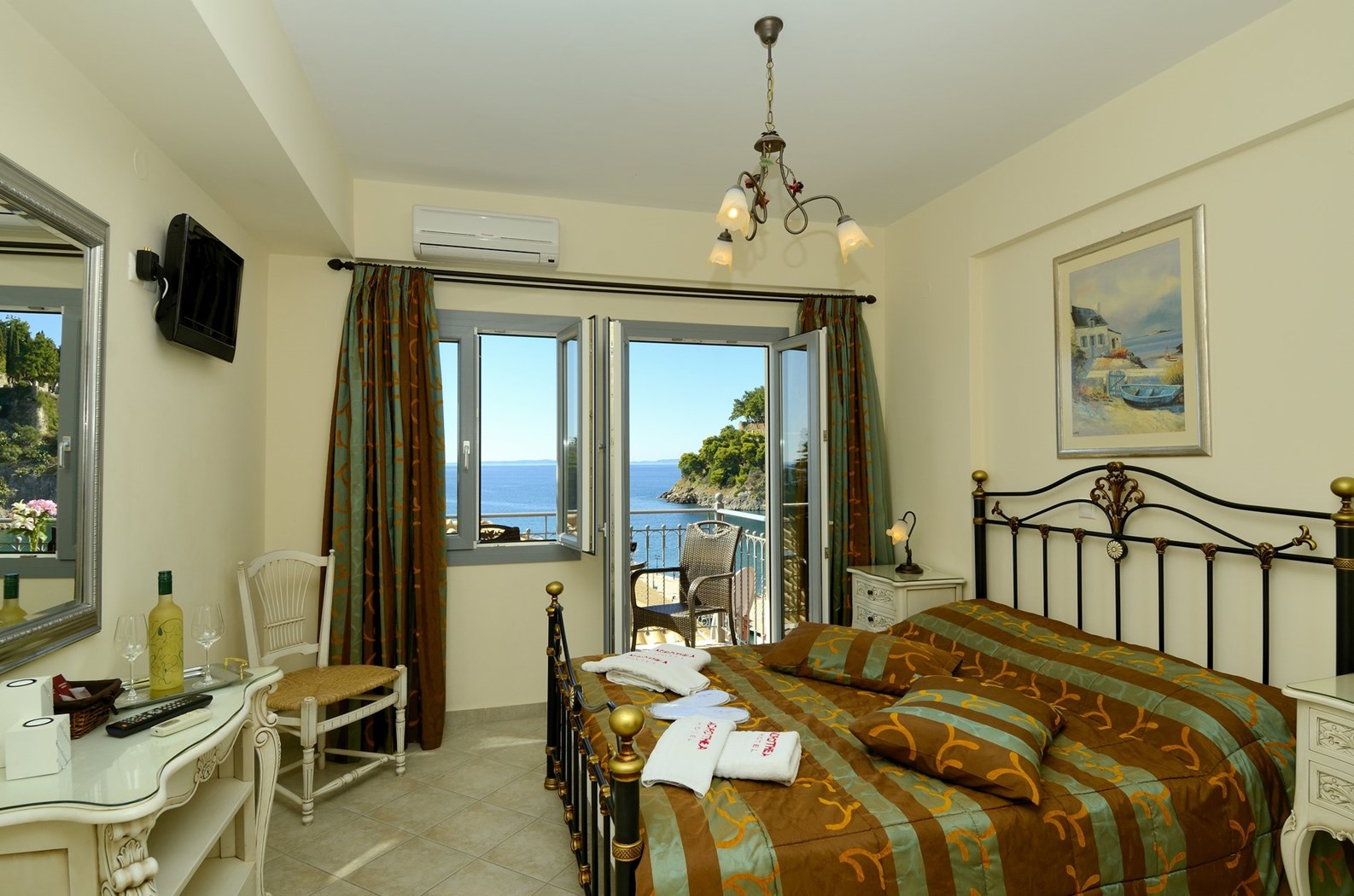 Acrothea Hotel - superior